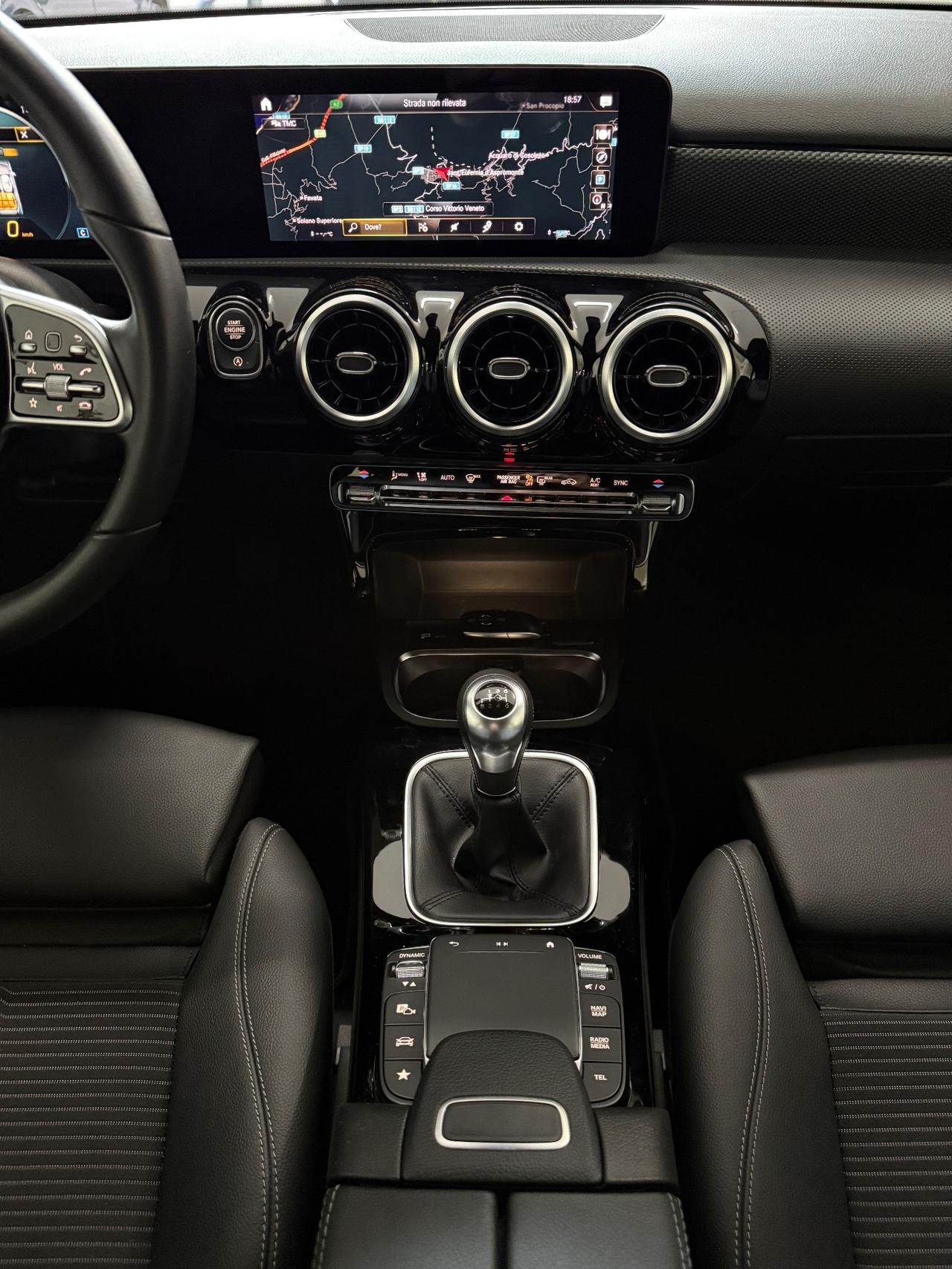 Mercedes-benz A 180 d Sport 2.0 Diesel 116cv