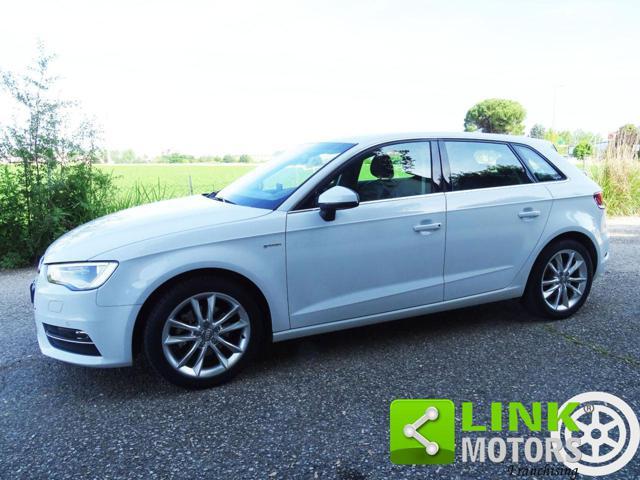 AUDI A3 SPB 1.4 TFSI S tronic g-tron Ambition *UNIPRO*