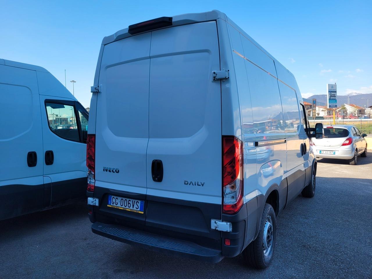 IVECO DAILY 2021 21000KM