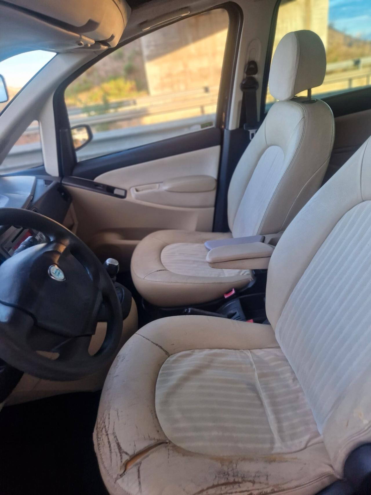 Lancia MUSA 1.3 Multijet 16V Platino