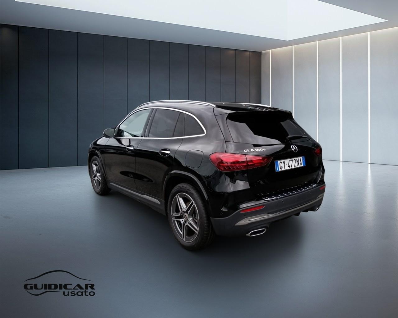 Mercedes-Benz GLA-H247 2023 - GLA 180 d AMG Line Advanced Plus auto