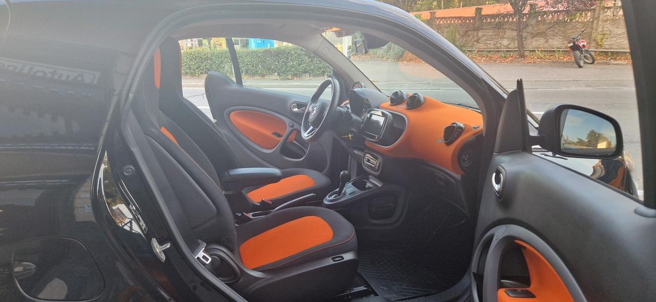 Smart ForTwo 70 1.0 twinamic 59.000 KM TAGLIANDI