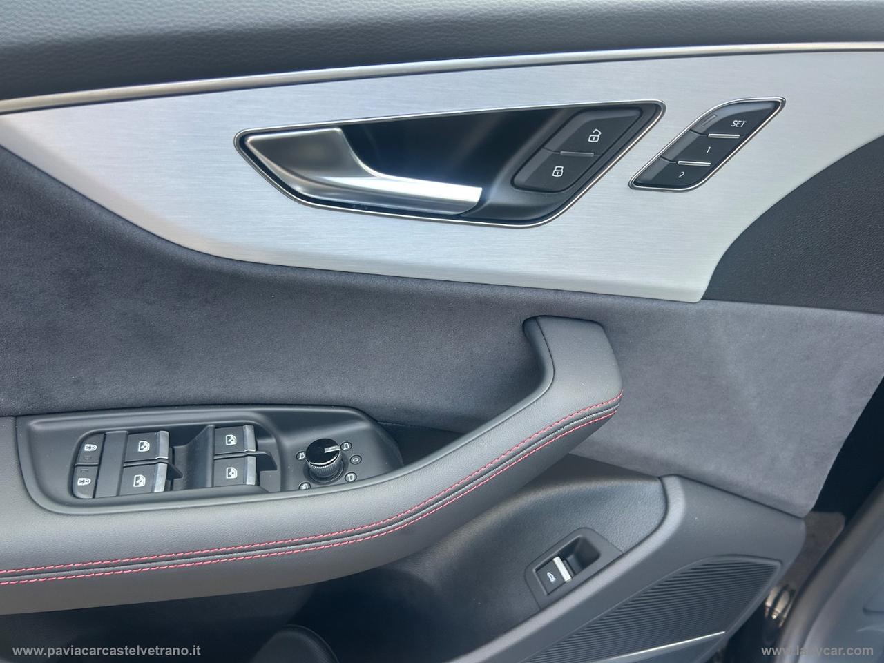 AUDI Q8 50 TDI 286 CV qu.tiptr. S line BLACK EDITION KM/0