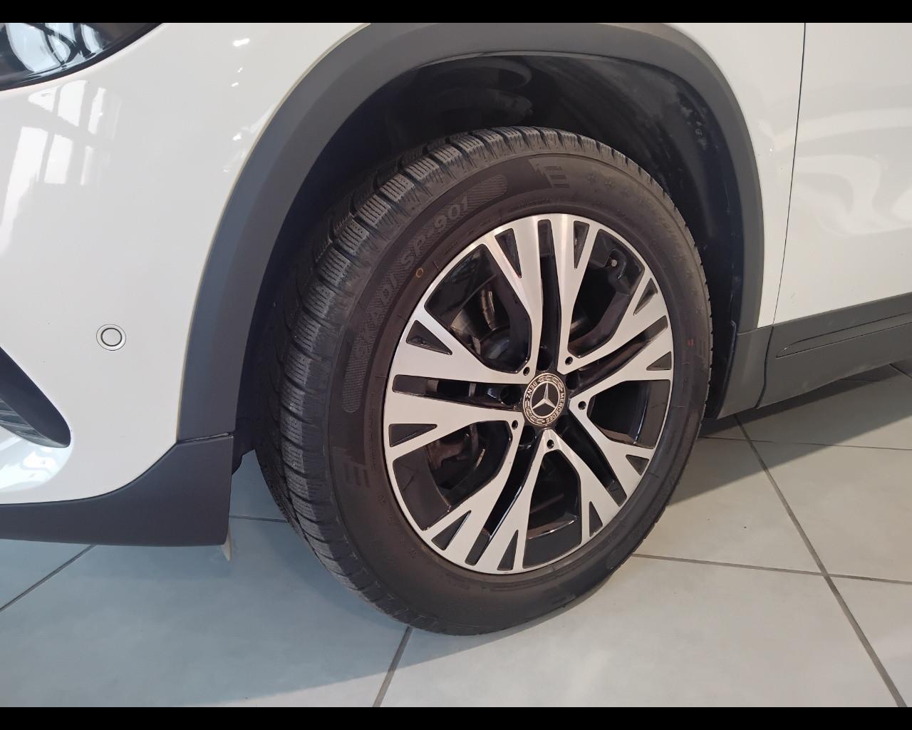 Mercedes-Benz GLA-H247 2023 - GLA 250 e phev Progressive Advanced Plus aut