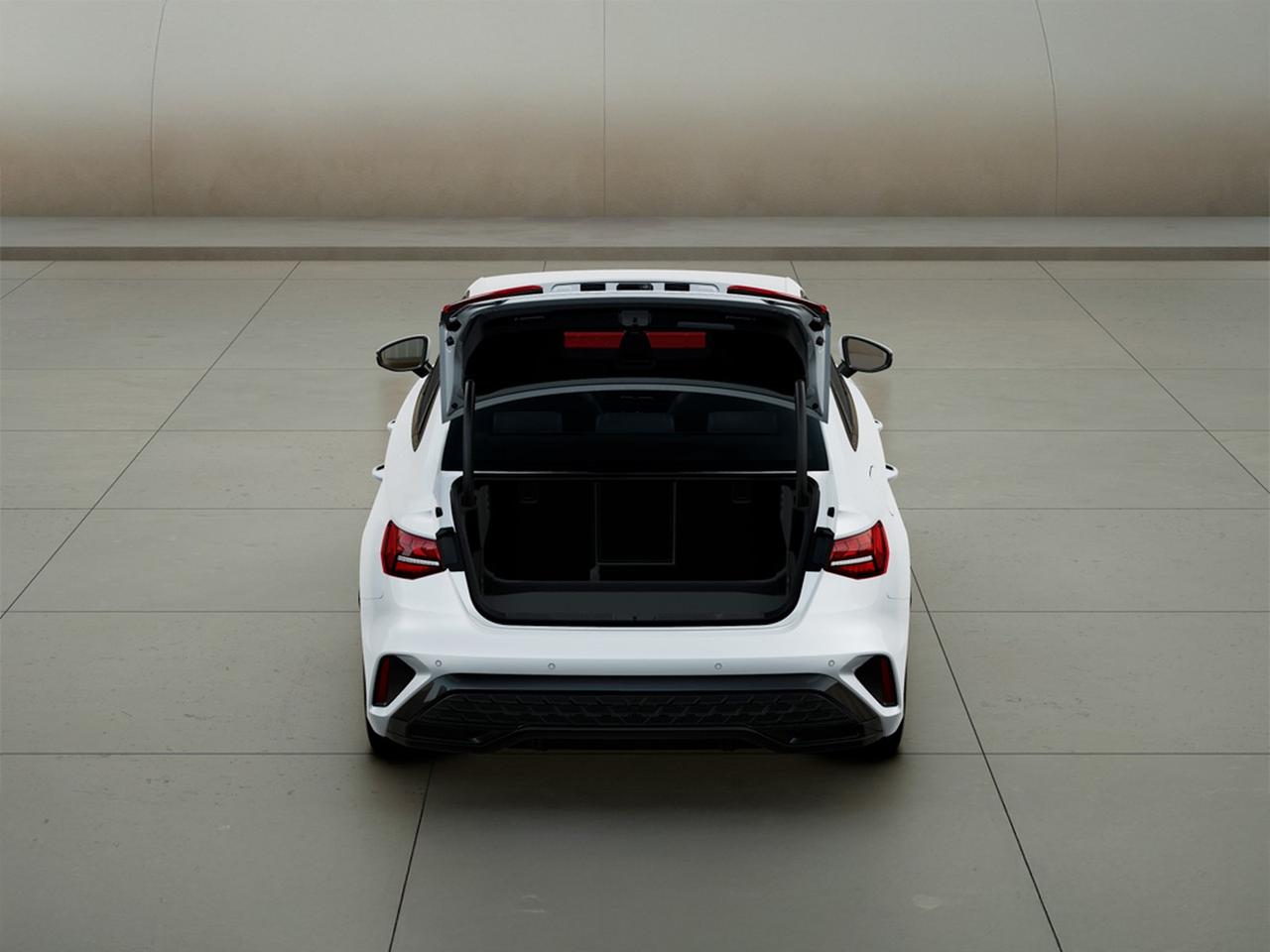 Audi A3 sedan 2.0 tdi s line edition 150cv s-tronic