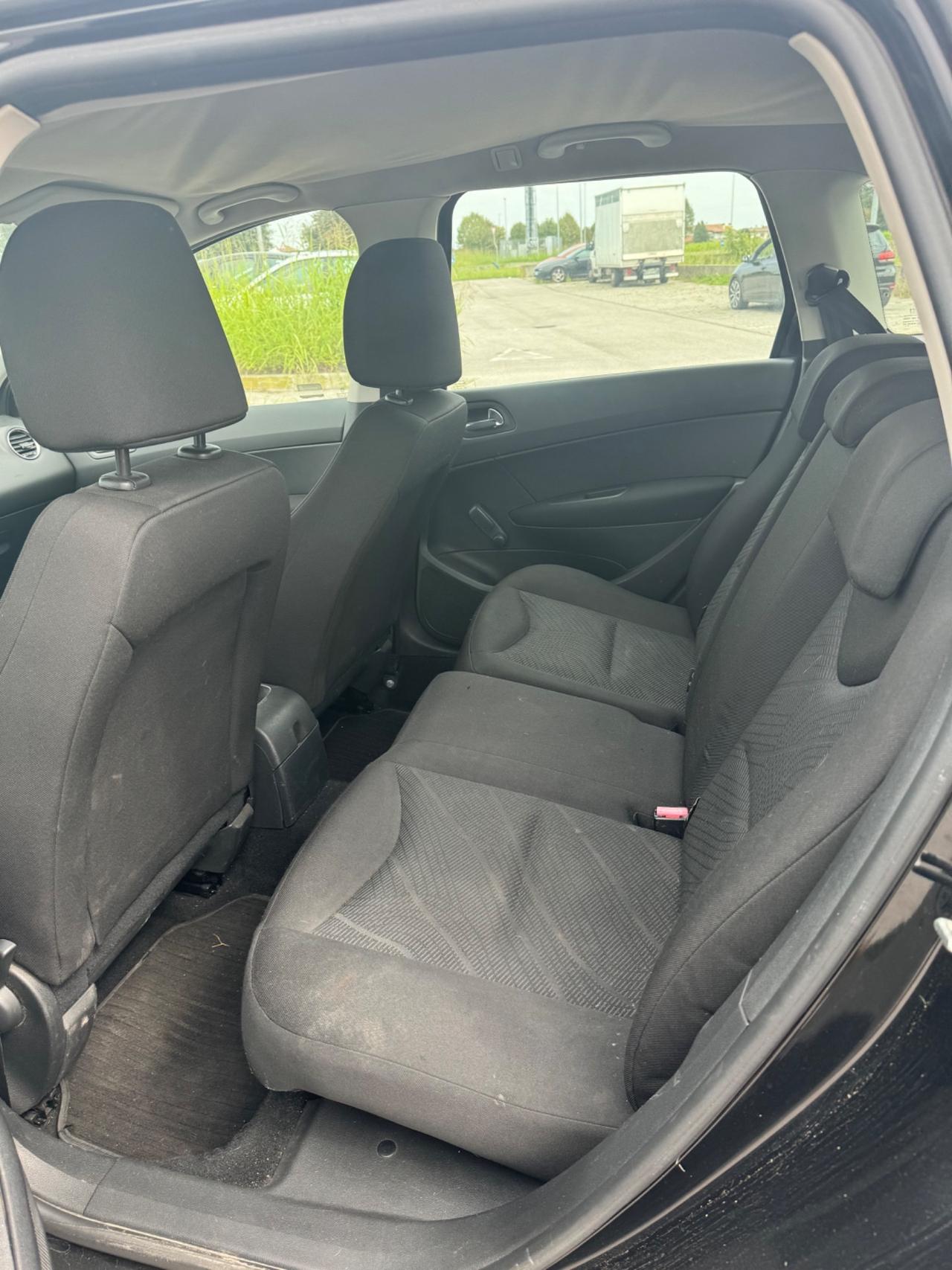 Peugeot 308 1.6 8V HDi 93CV 5p. Access