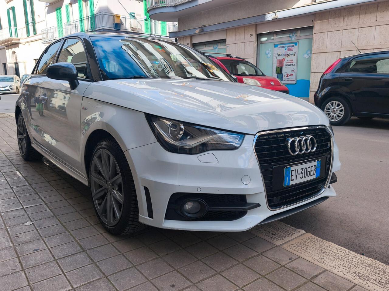 Audi A1 1.6 TDI S tronic 90cv S-line Plus 2014 Bose