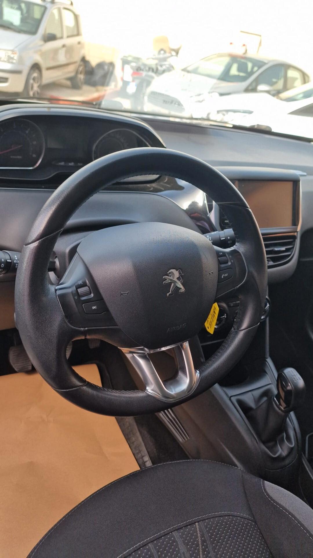 Peugeot 208 1.4 HDi 68 CV 5 porte Active