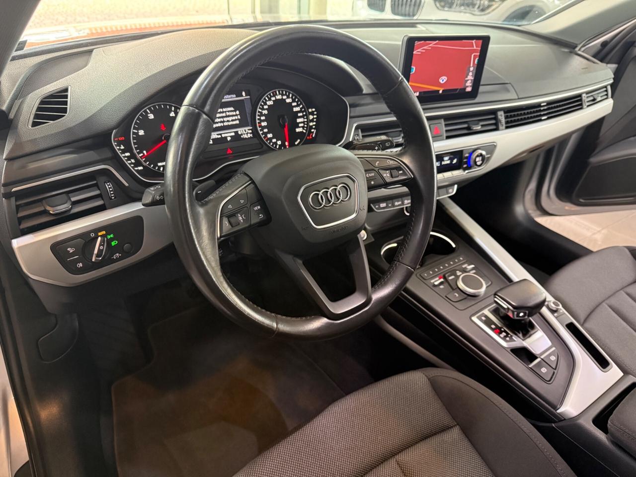 Audi A4 Avant 2.0 TDI 122 CV Business Sport