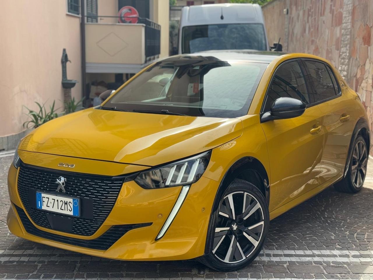 Peugeot 208 BlueHDi 100 S&S 5 porte GT Line