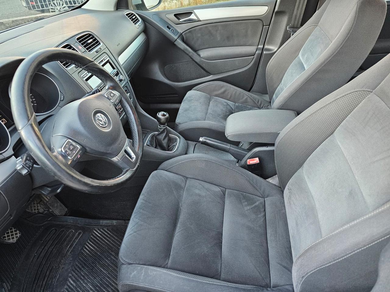 Volkswagen Golf 1.6 TDI 105cv Highline DPF*Euro5*