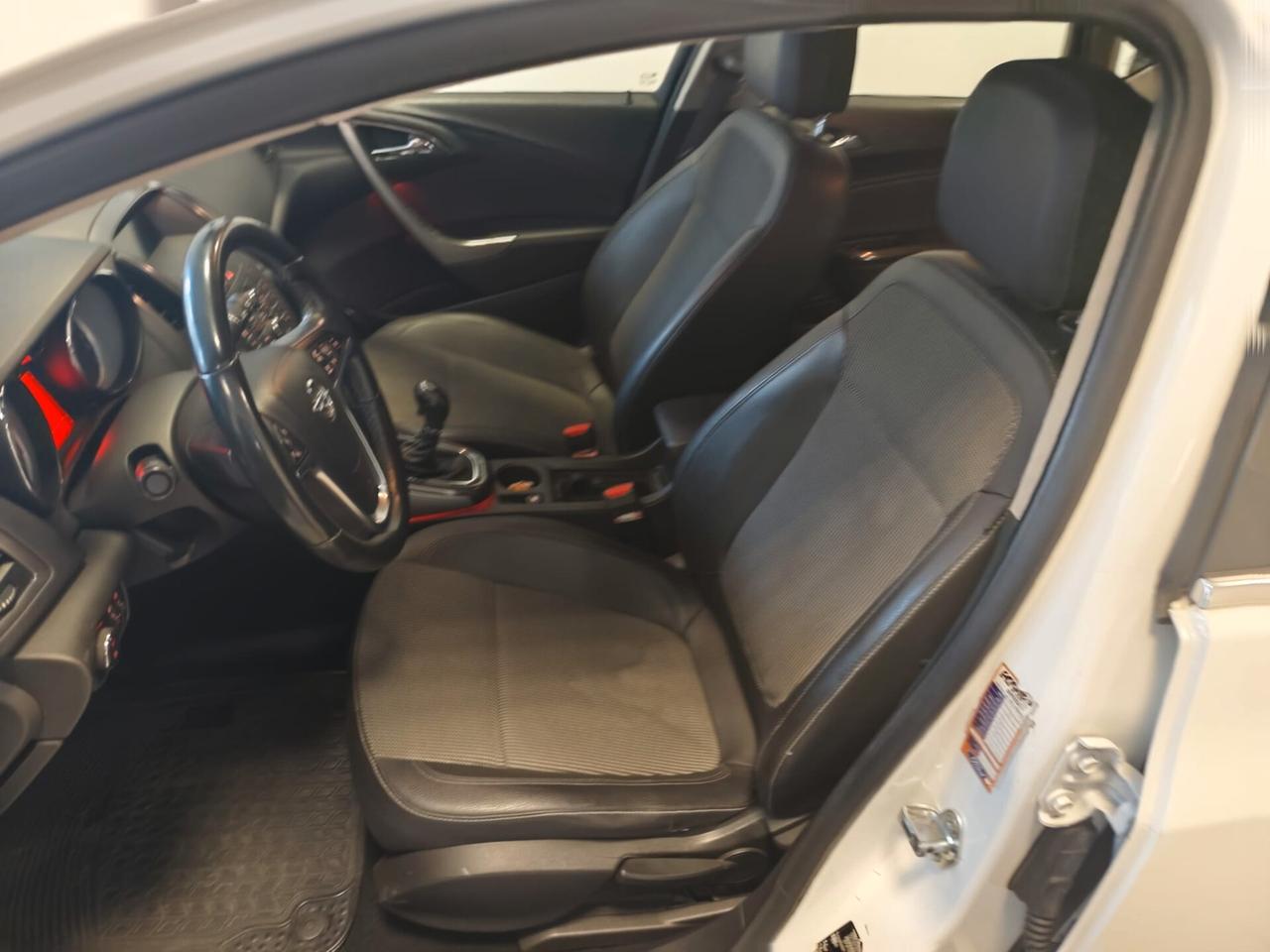 Opel Astra 1.7 CDTI 125CV 5 porte Cosmo