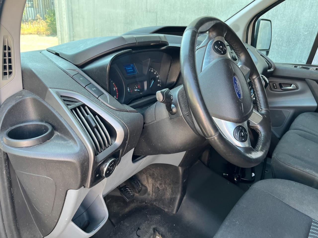 Ford Tourneo Custom Tourneo Custom 320 2.0 TDCi 130CV PC Trend