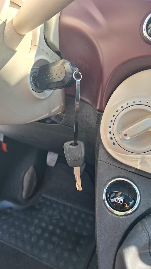 Fiat 500 1.2 Lounge con sedili in pelle