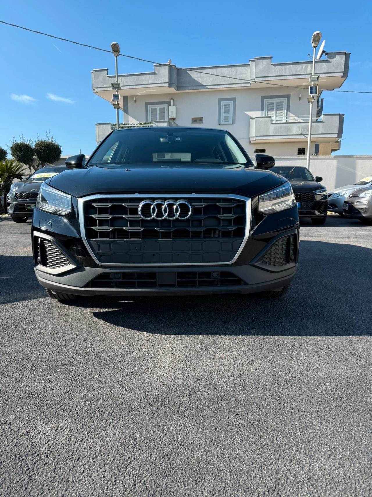 Audi Q2 30 TDI S tronic Business 04/2023