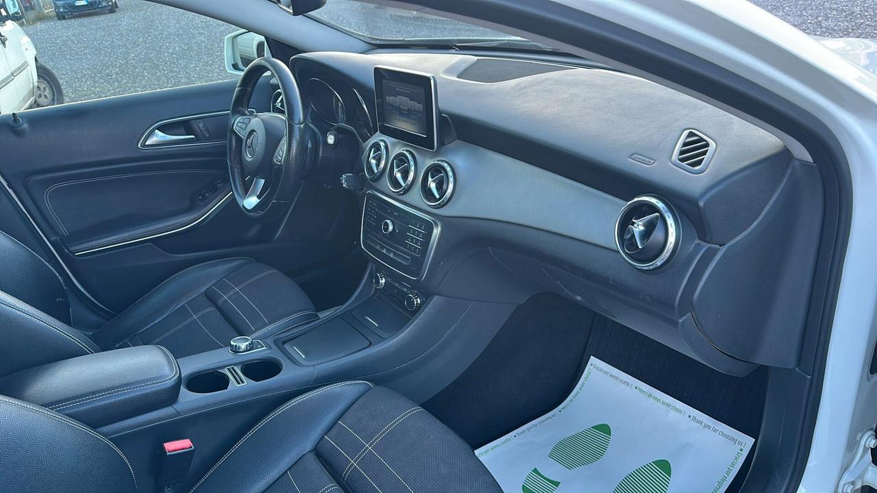 Mercedes-benz GLA 200 d Automatic Premium