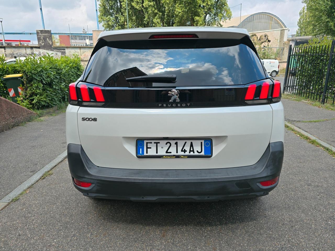 PEUGEOT 5008 1.5(130cv) BlueHdi Business (7posti)