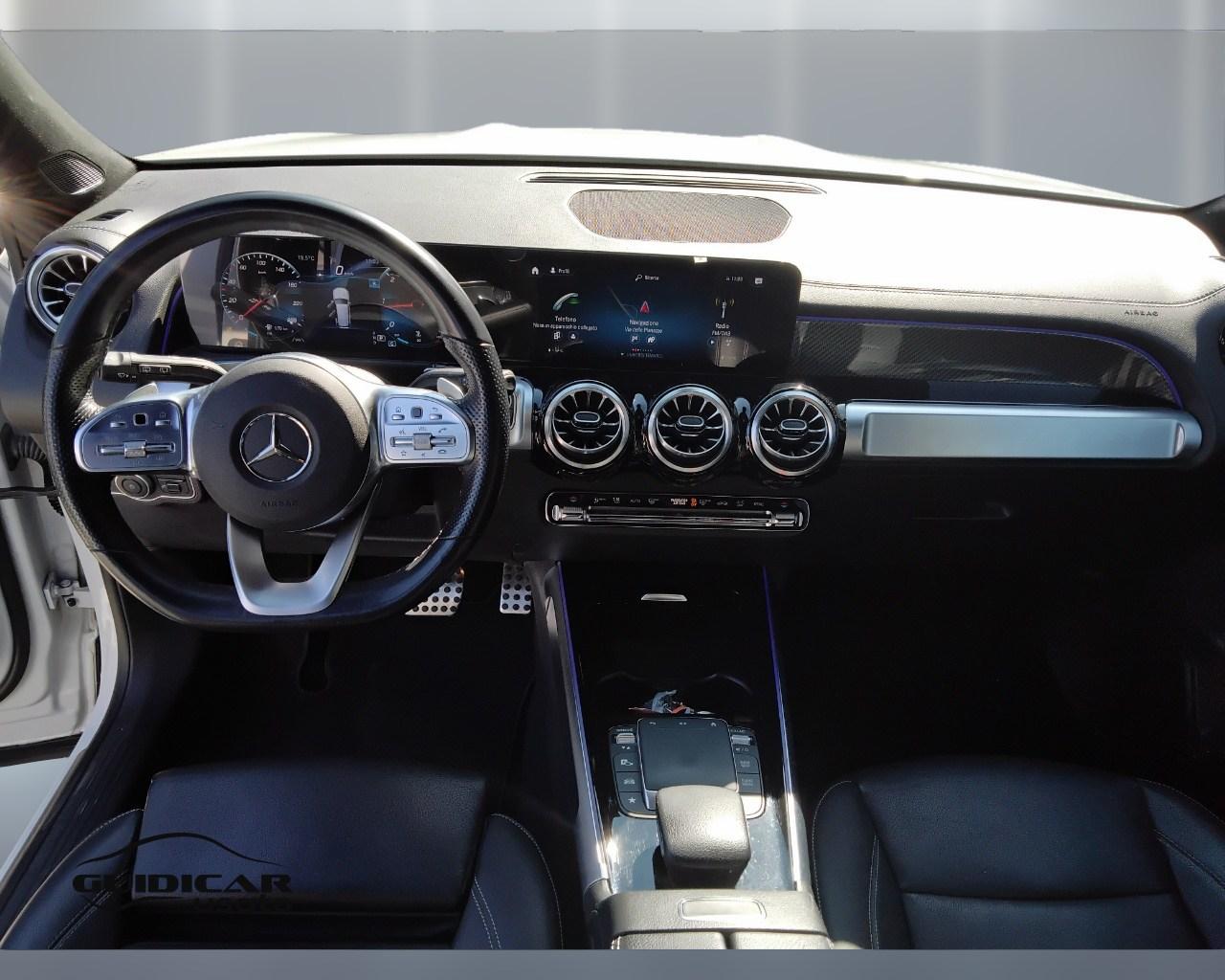 Mercedes-Benz GLB - X247 2019 - GLB 200 d Premium auto