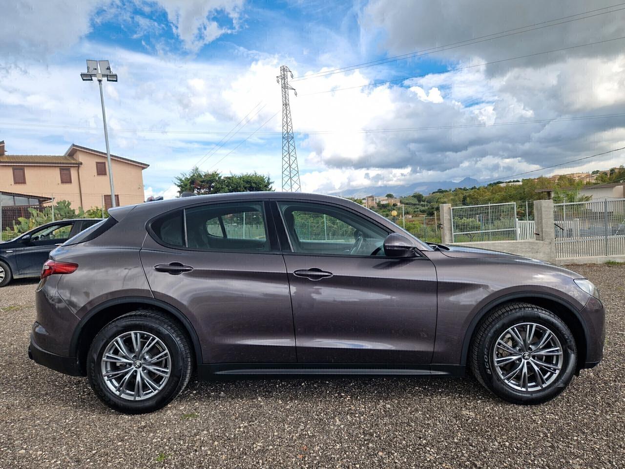 Alfa Romeo Stelvio 2.2 Turbodiesel 190 CV AT8 Q4 Super Business