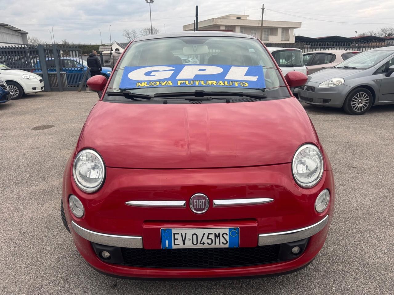 Fiat 500 1.2 B/GPL Lounge