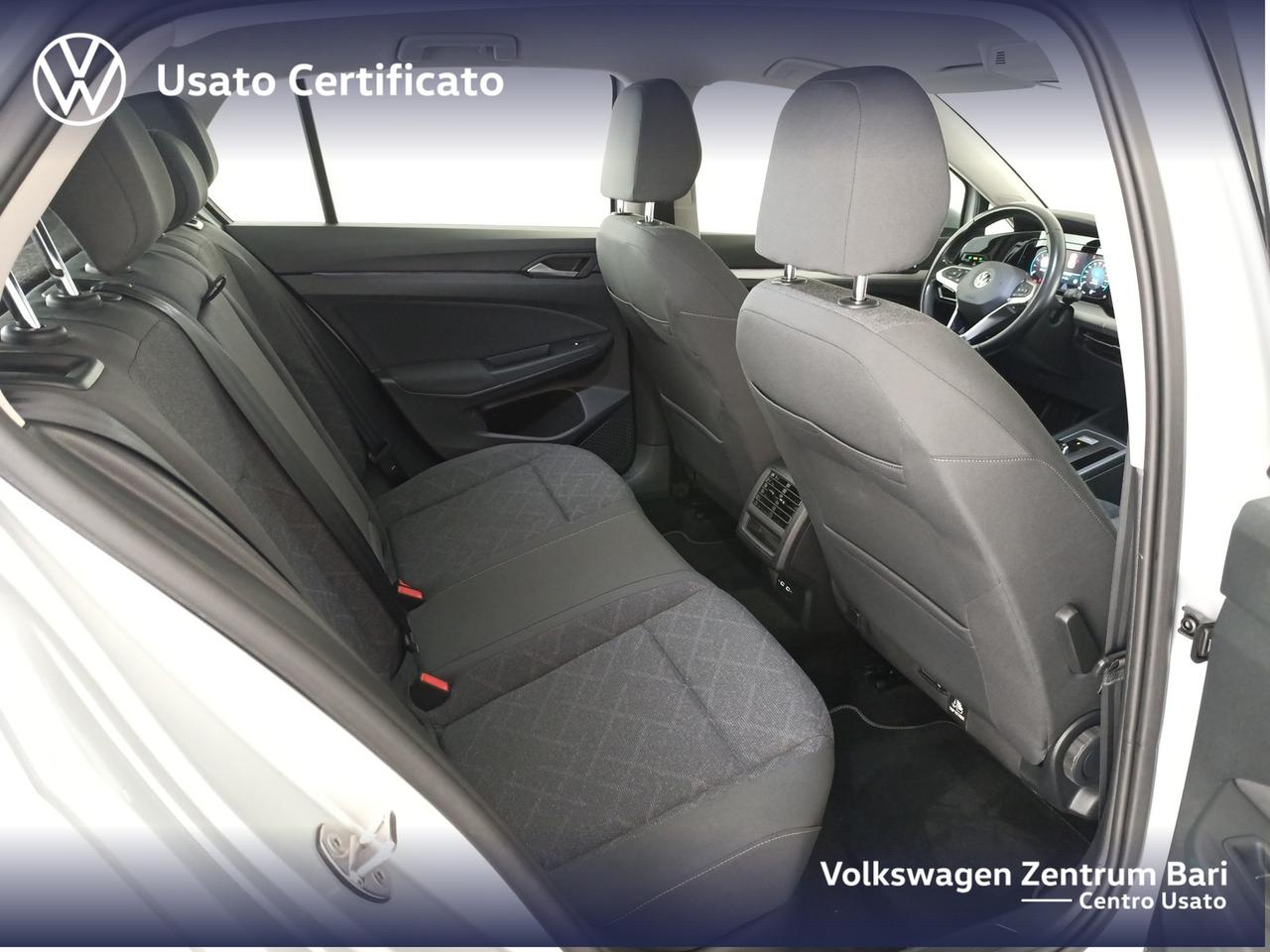 Volkswagen Golf 1.0 etsi evo life 110cv dsg