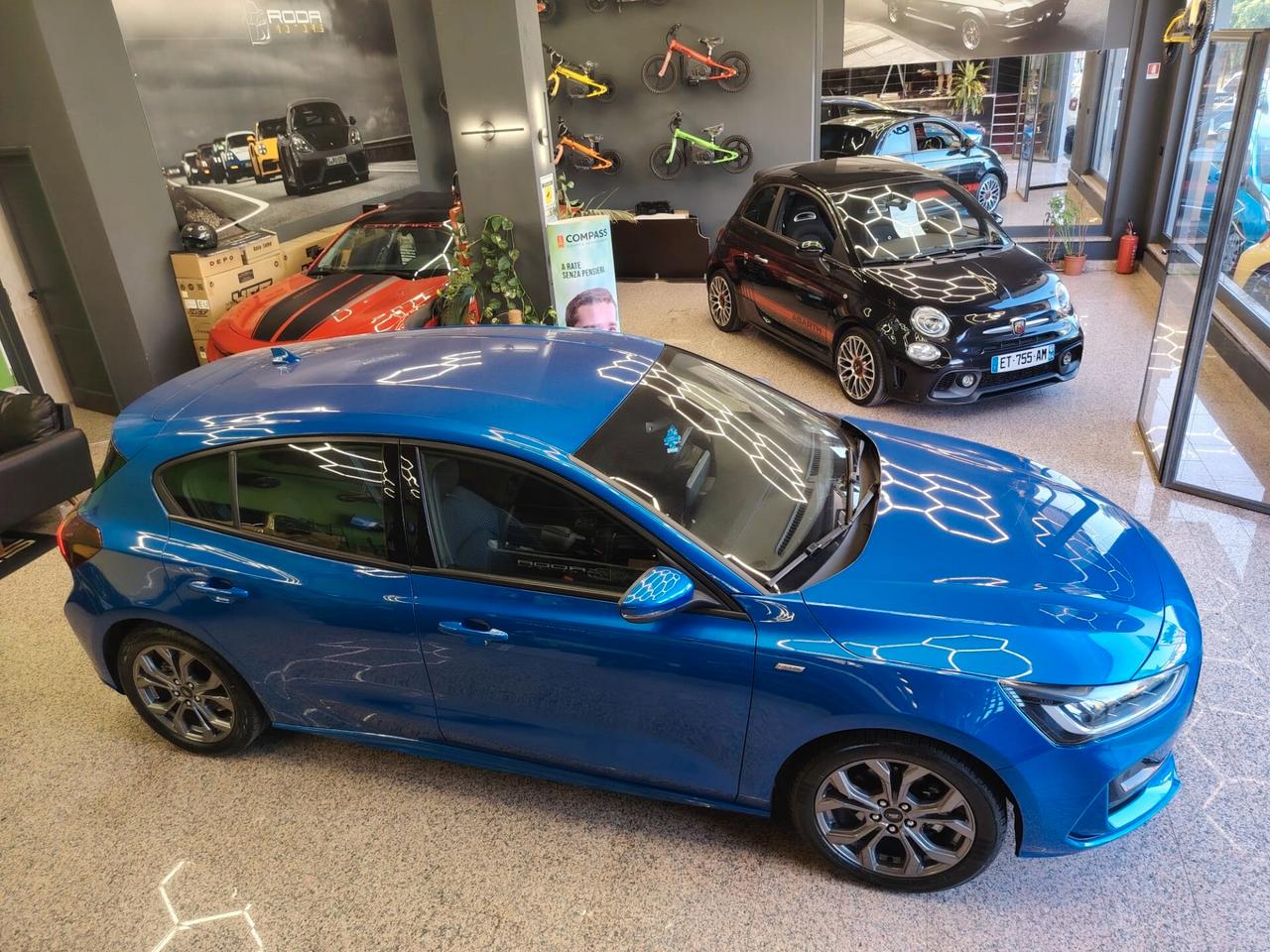 Ford Focus 1.0 EcoBoost Hybrid 125 CV 5p. ST-Line