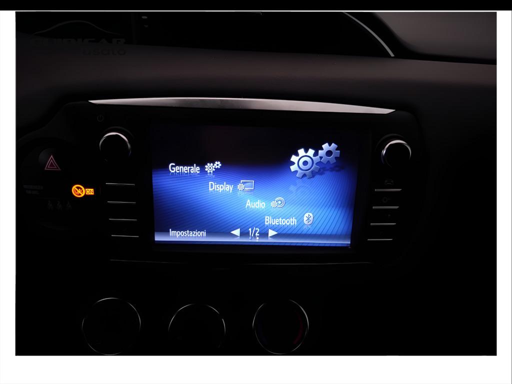 TOYOTA Yaris III 2017 - Yaris 5p 1.0 Active my18