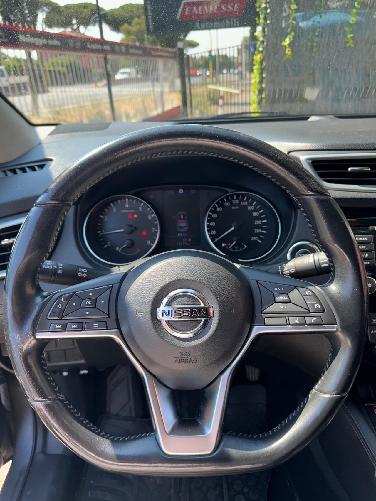 Nissan Qashqai 1.3 DIG-T 140 CV Tekna