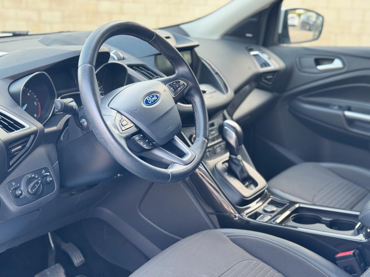 Ford Kuga 2.0 TDCI 150 CV S&S 2WD Titanium