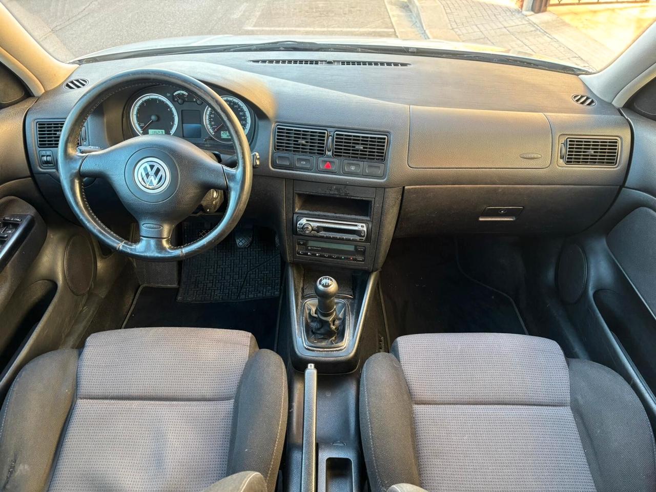 VOLKSWAGEN GOLF 1.9 130 CV