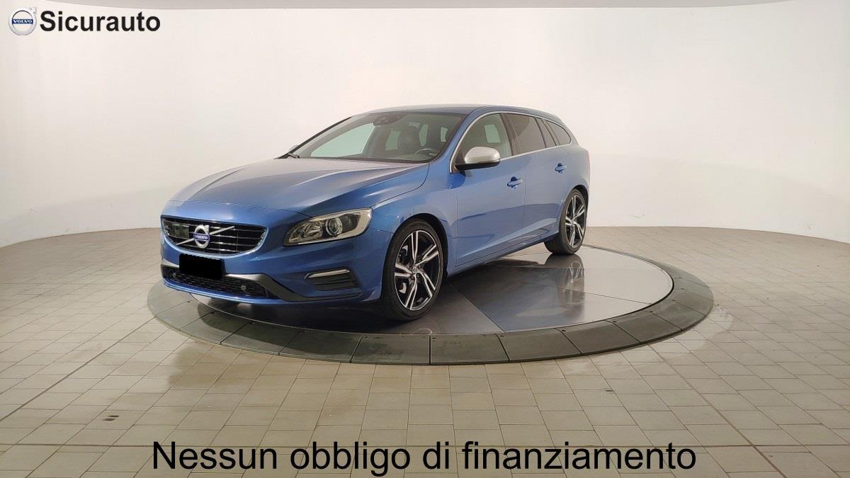 VOLVO V60 2.0 D5 Geartronic R-Design