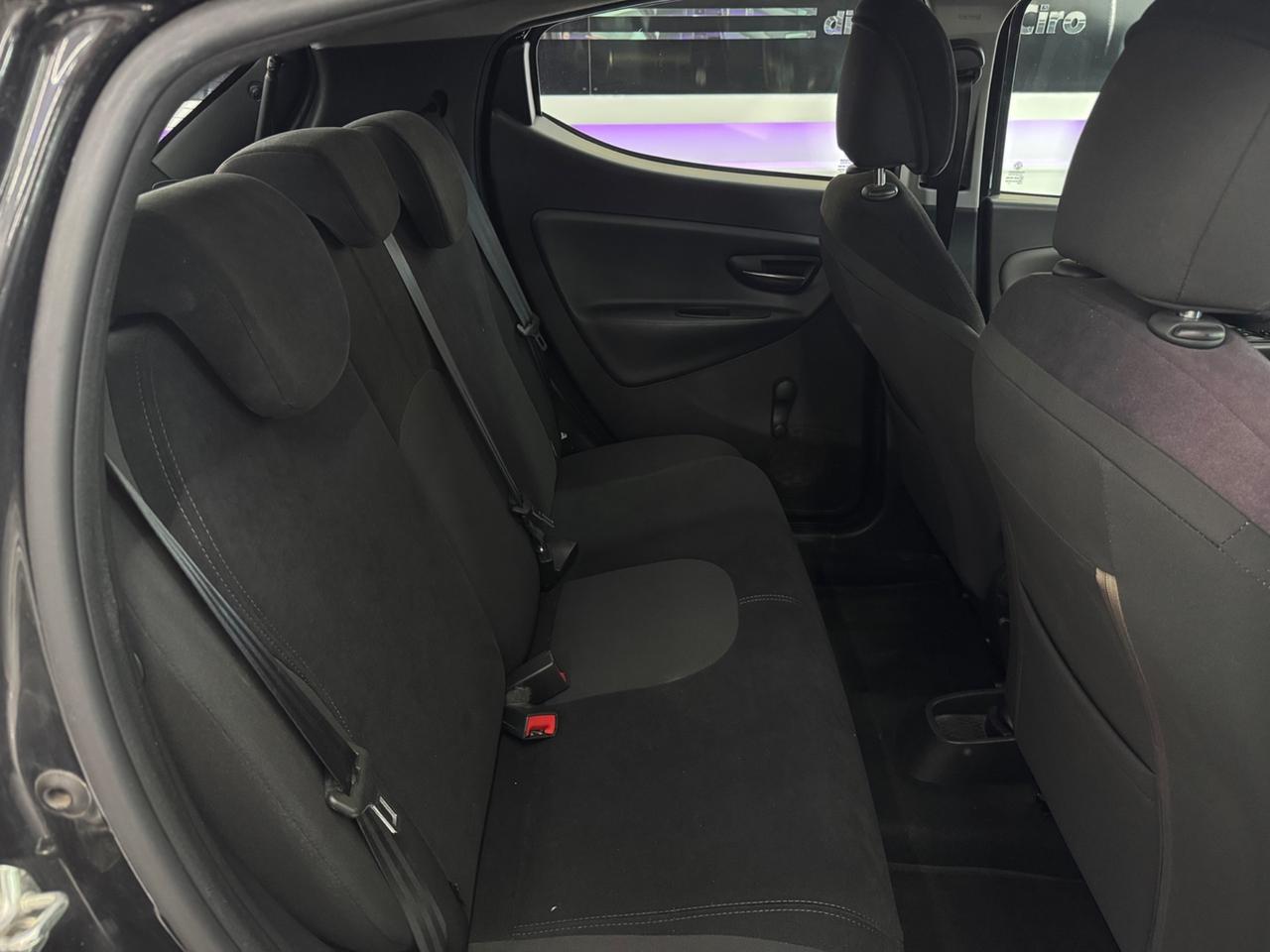 Lancia Ypsilon 1.2 GPL Ecochic Gold
