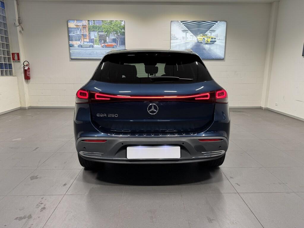 Mercedes EQA Premium