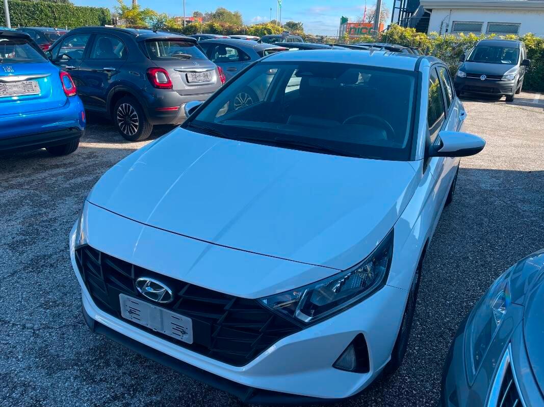Hyundai i20 1.2 mpi Connectline