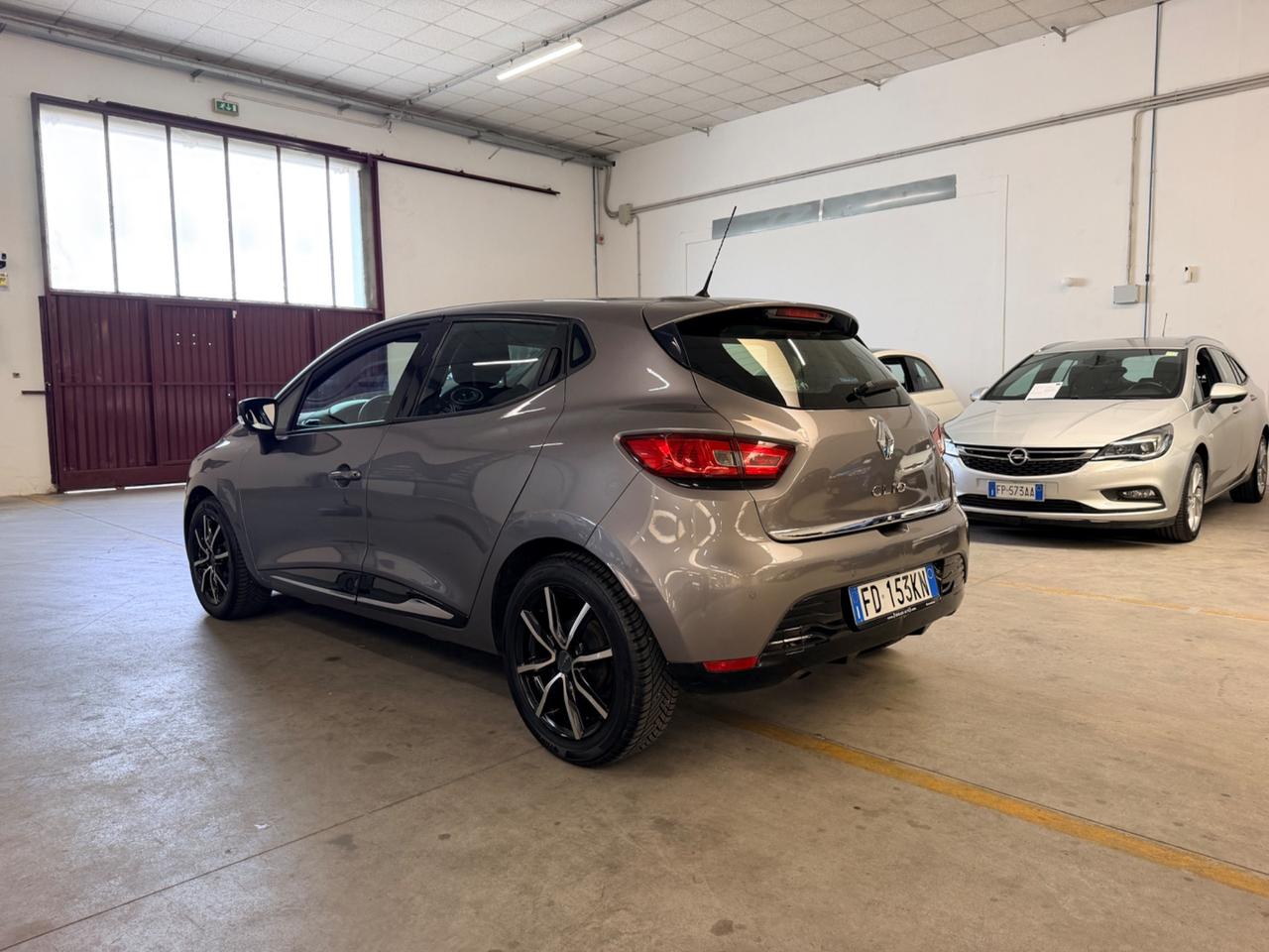Renault Clio 1.2 75CV 5 porte Life