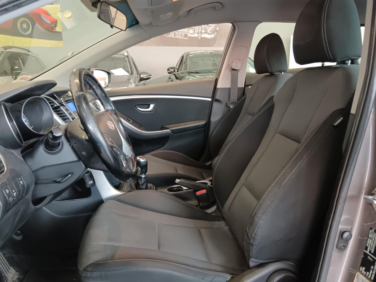Hyundai i30 Diesel Manuale
