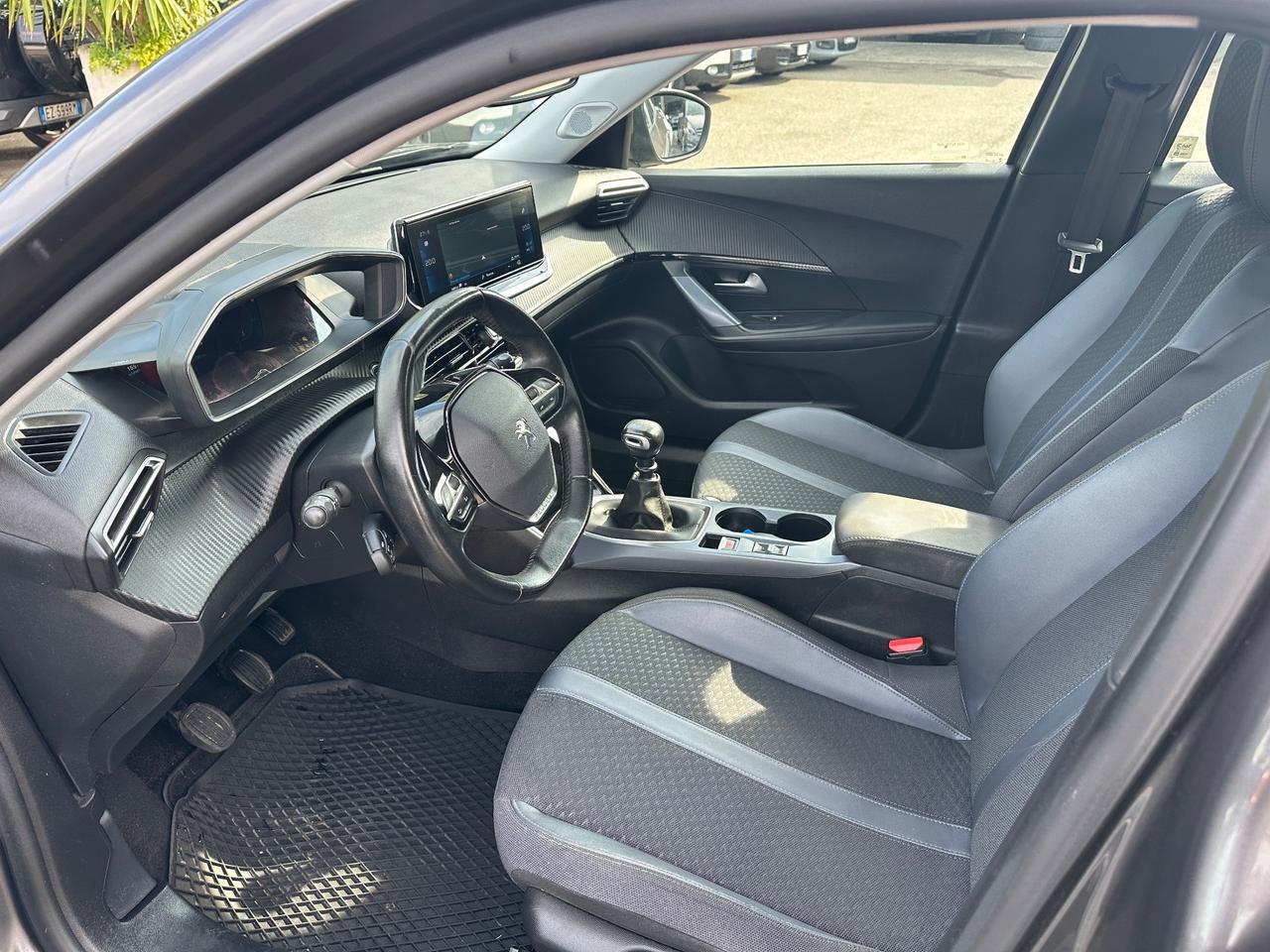 Peugeot 2008 BlueHDi 100 S&S Allure