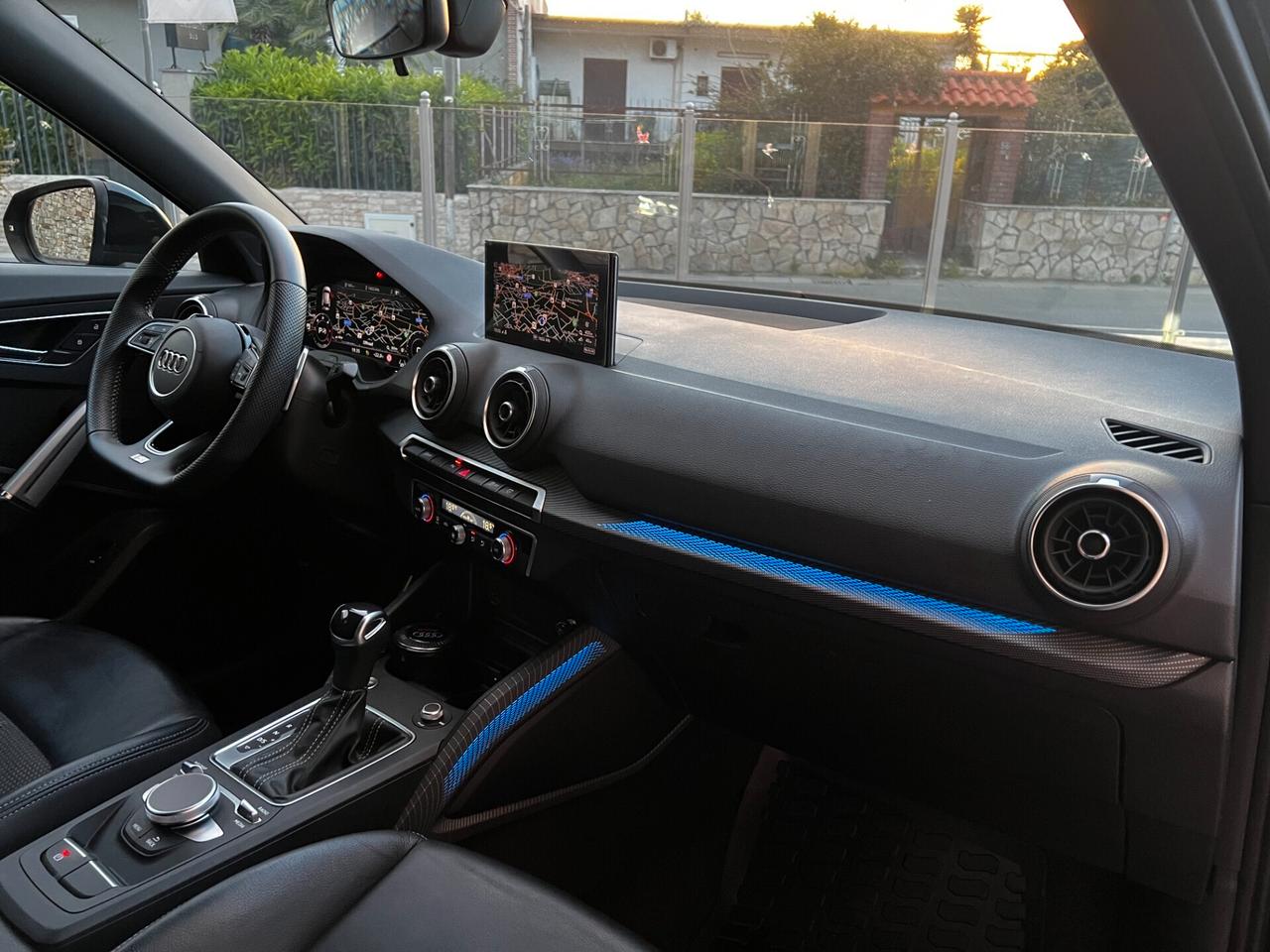 Audi Q2 30 TDI S Tronic 2XS Line -2024-TOTAL BLACK