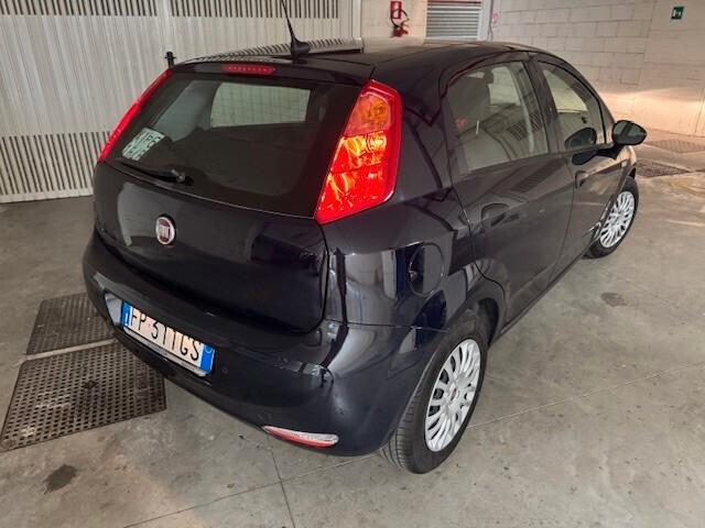 Fiat Punto 1.3 MJT II S&S 95 CV 5 porte Street
