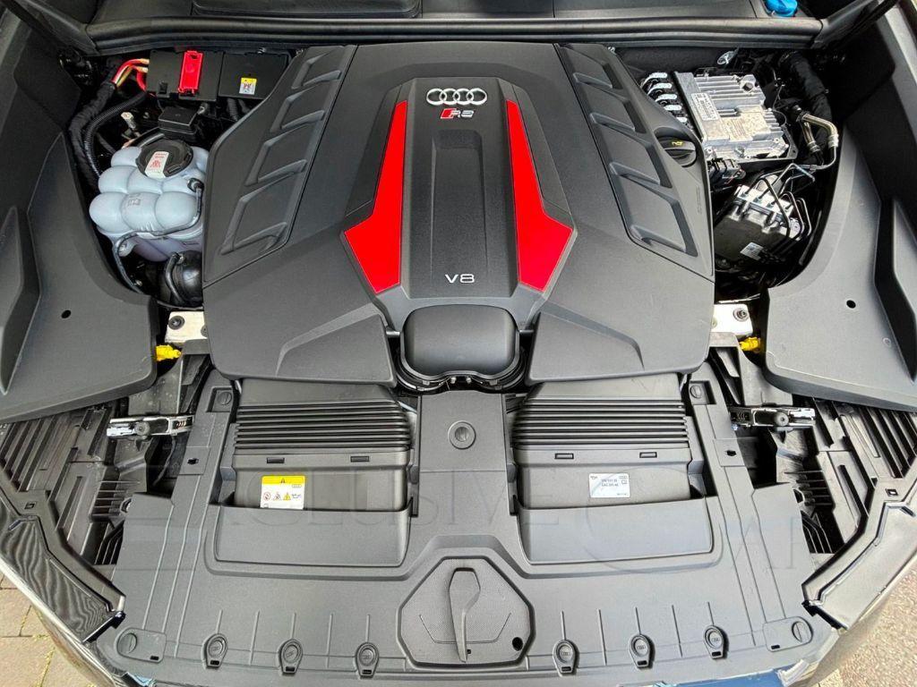 AUDI - Q8 - RS TFSI V8 quattro tiptronic,Dynamic Plus, Carboceramici, Full Optional