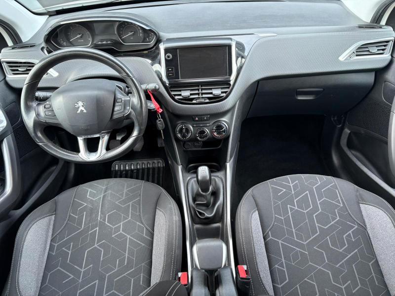 Peugeot 2008 1.6 bluehdi Active 75cv ADATTA NEOPATENTATI