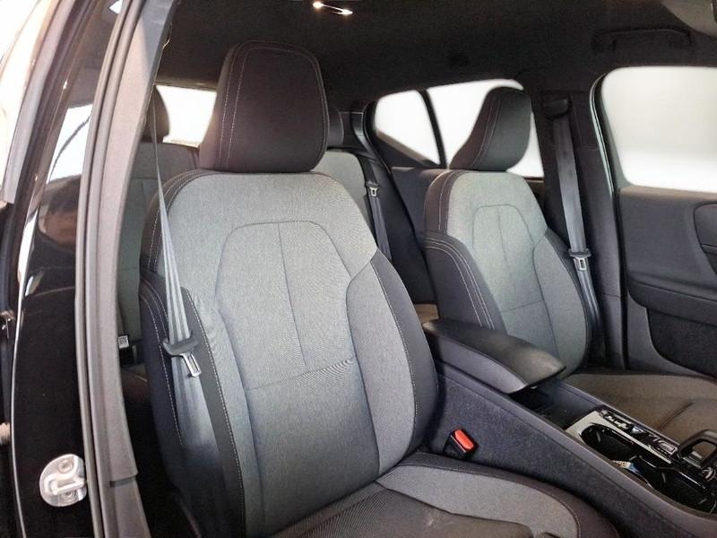 VOLVO XC40 T5 RECHARGE PLUG-IN HYBRID AUTO PLUS BRIGHT SUV