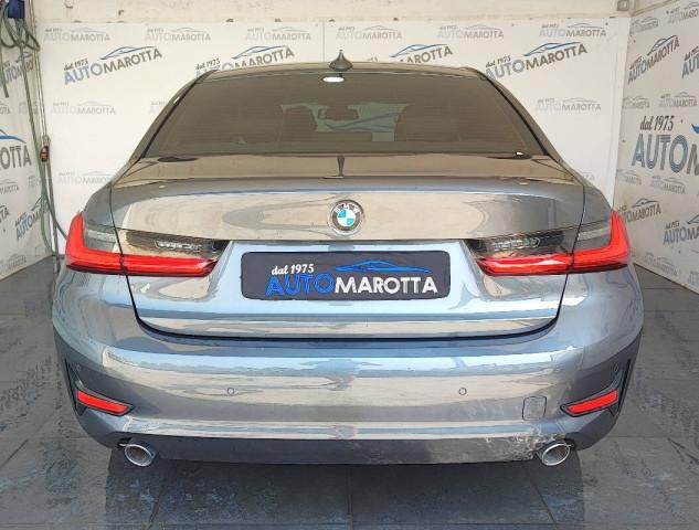 BMW Serie 3 318d Sport auto