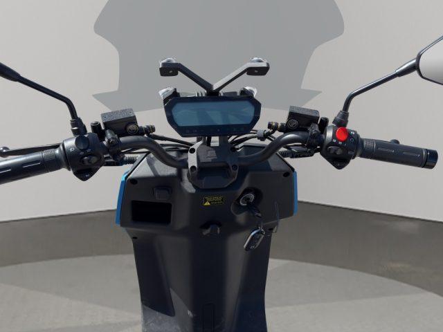 VMOTO CPx Super Soco Doppia batteria (equivalnte 125cc)
