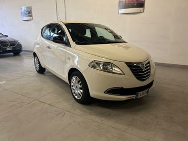 Lancia Ypsilon 1.2 69 CV 5 porte Gold