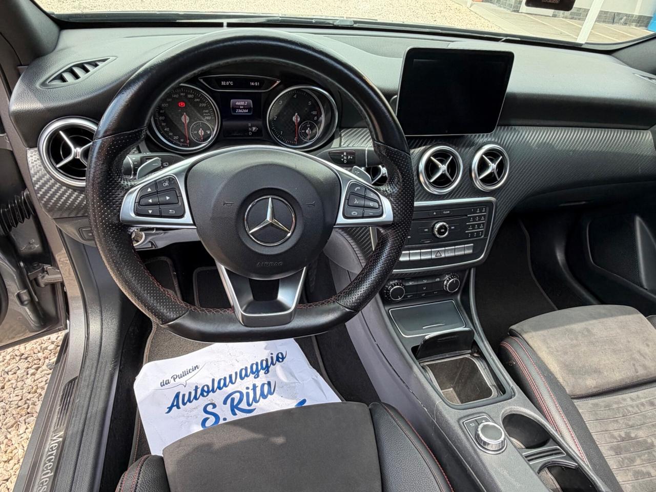 Mercedes-benz A 220 d Automatic Premium