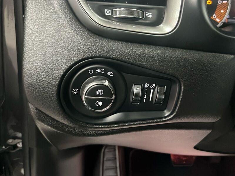 Jeep Renegade 1.6 MJet DDCT 120cv Limited