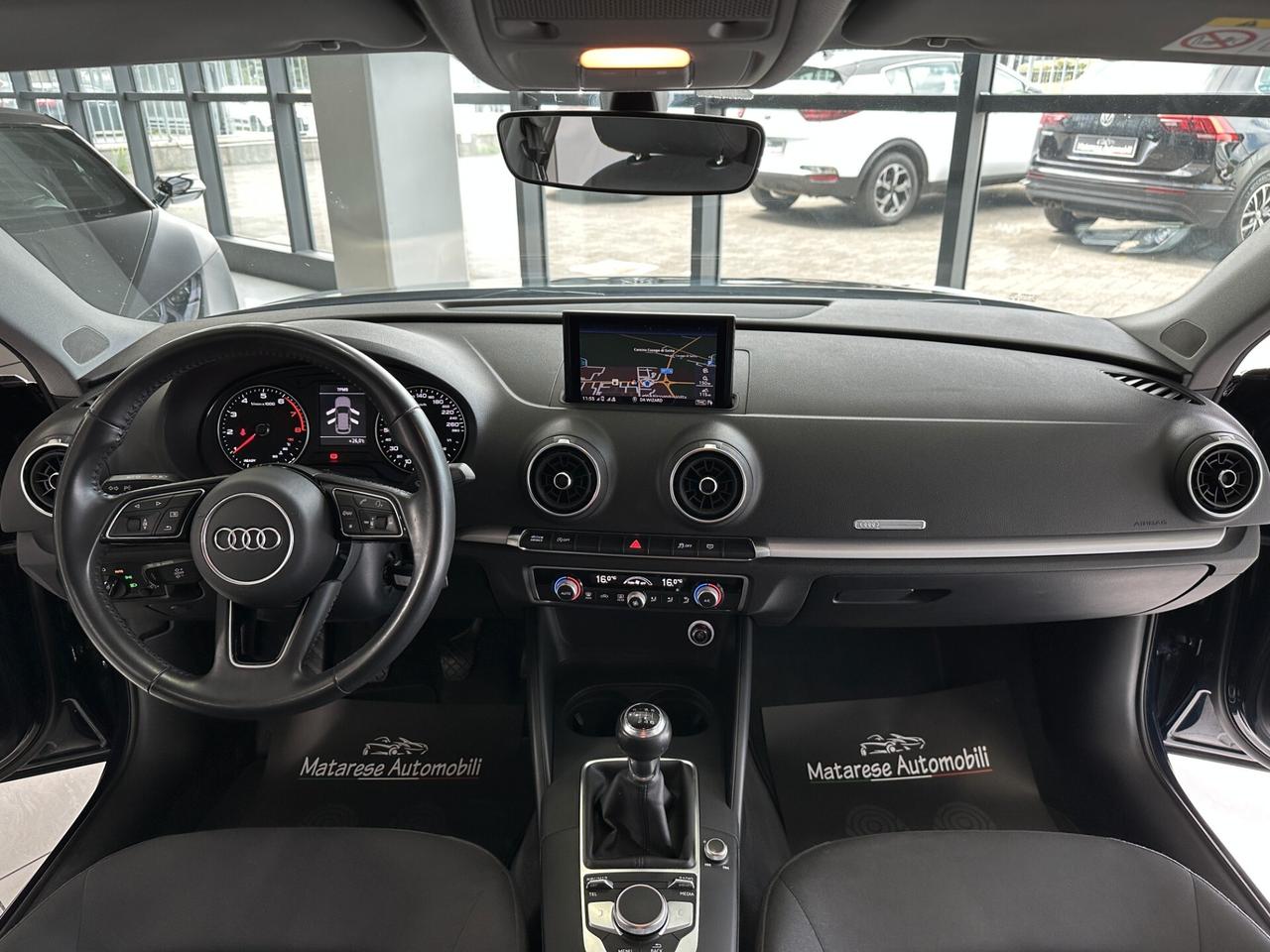 Audi A3 1.0 116cv TFSI NEOPATENTATI Navi Finanziabile