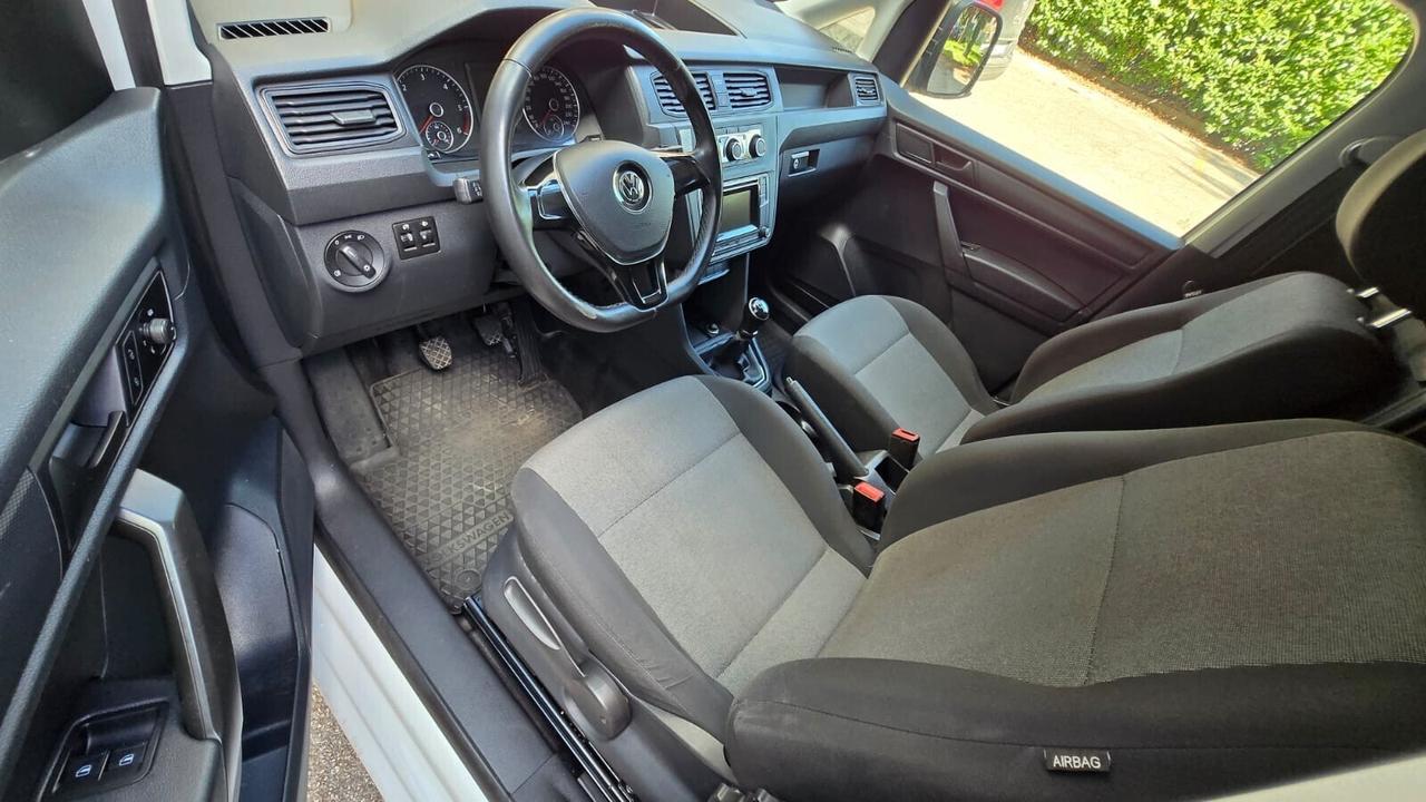 Volkswagen Caddy 2.0 TDI 102 CV Highline 2Posti