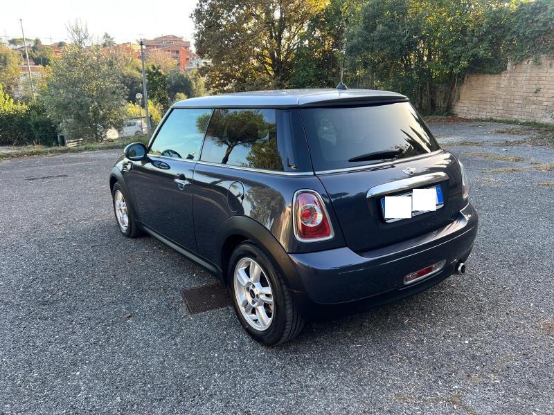 Mini Mini 3 Porte Mini 1.6 One D km 93000!